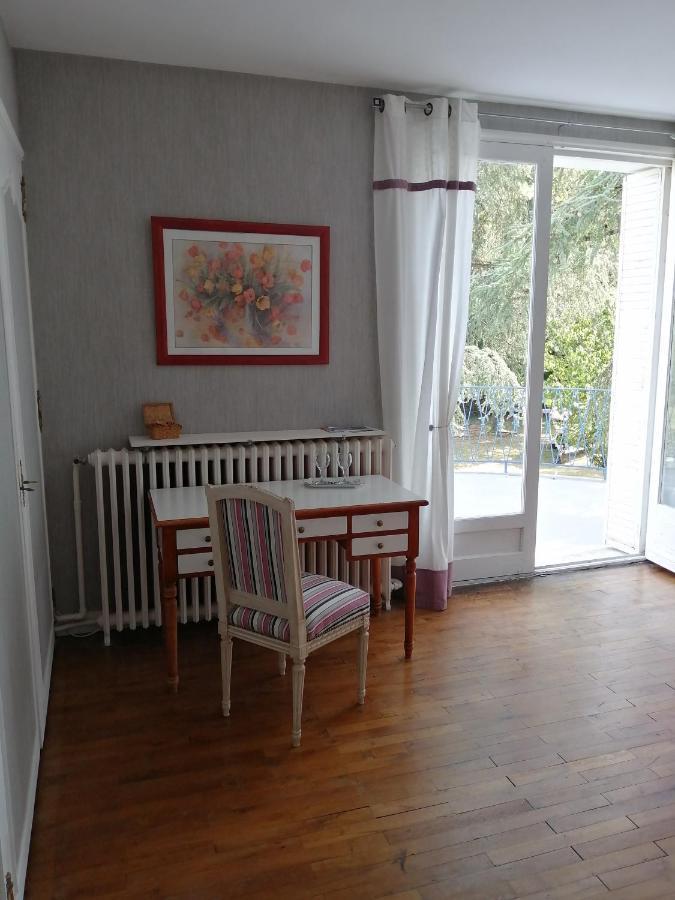 Gite De L'Aqueduc Le Douhet Buitenkant foto